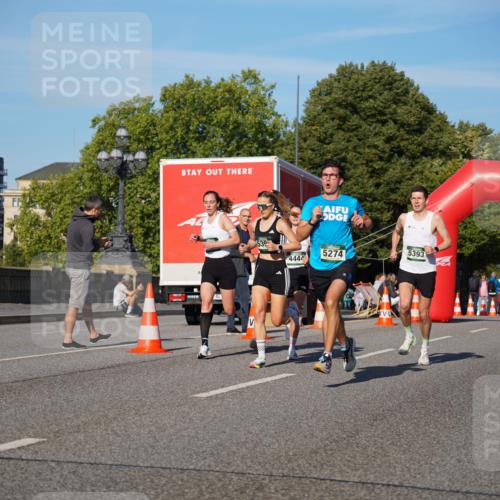 07.09.2025 - BARMER Alsterlauf Yannick Fuchs http://msf.ph/oto/8746139 07.09.2025 09:31:34 Laufen 5393, 5274, 4444 meine-sportfotos.de