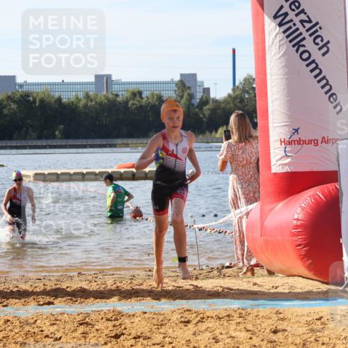 07.09.2025 - 19. Norderstedt Triathlon Luisa Fischer http://msf.ph/oto/8746144 07.09.2025 10:25:04 Schwimmen 61, 62, 77, 80, 91, 100, 111, 126, 130 meine-sportfotos.de
