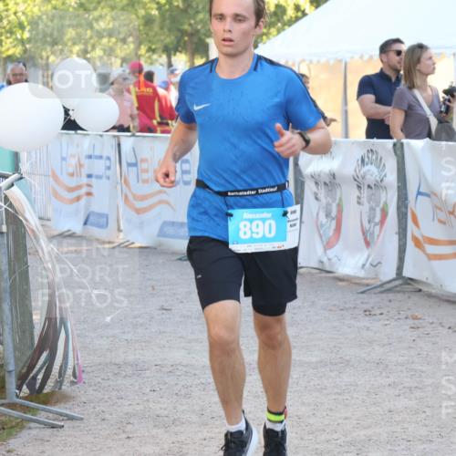 07.09.2025 - 19. Norderstedt Triathlon Luisa Fischer http://msf.ph/oto/8746155 07.09.2025 17:24:35 Ziel 890 meine-sportfotos.de