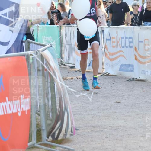 07.09.2025 - 19. Norderstedt Triathlon Luisa Fischer http://msf.ph/oto/8746189 07.09.2025 17:25:56 Ziel  meine-sportfotos.de