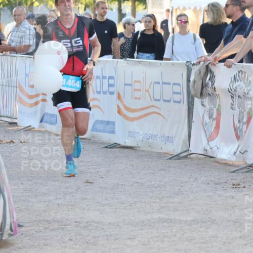 07.09.2025 - 19. Norderstedt Triathlon Luisa Fischer http://msf.ph/oto/8746200 07.09.2025 17:25:57 Ziel 1464 meine-sportfotos.de