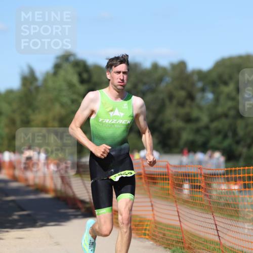 07.09.2025 - 19. Norderstedt Triathlon Michael Strokosch http://msf.ph/oto/8746206 07.09.2025 14:48:13 Laufen 1003 meine-sportfotos.de