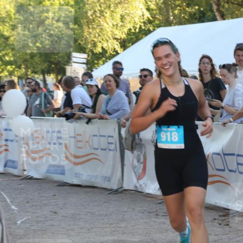 07.09.2025 - 19. Norderstedt Triathlon Luisa Fischer http://msf.ph/oto/8746224 07.09.2025 17:27:15 Ziel 918 meine-sportfotos.de
