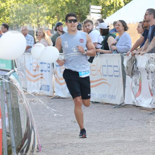 07.09.2025 - 19. Norderstedt Triathlon Luisa Fischer http://msf.ph/oto/8746284 07.09.2025 17:28:19 Ziel 378 meine-sportfotos.de