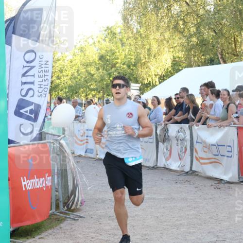 07.09.2025 - 19. Norderstedt Triathlon Luisa Fischer http://msf.ph/oto/8746328 07.09.2025 17:28:22 Ziel 378 meine-sportfotos.de