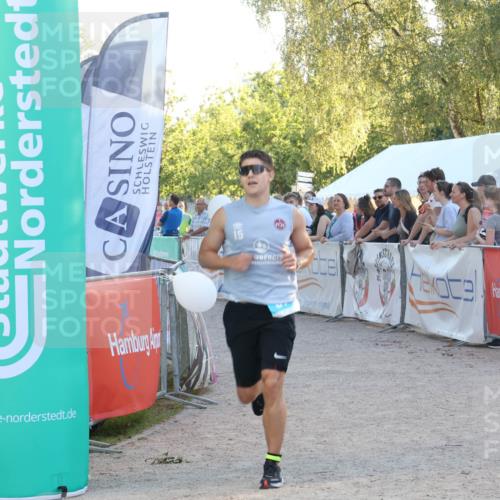 07.09.2025 - 19. Norderstedt Triathlon Luisa Fischer http://msf.ph/oto/8746332 07.09.2025 17:28:22 Ziel 378 meine-sportfotos.de