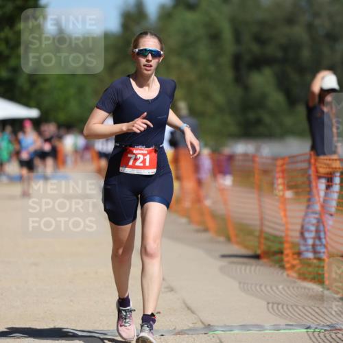07.09.2025 - 19. Norderstedt Triathlon Michael Strokosch http://msf.ph/oto/8746339 07.09.2025 12:36:48 Laufen 721 meine-sportfotos.de