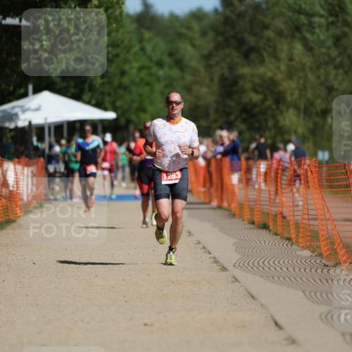07.09.2025 - 19. Norderstedt Triathlon Michael Strokosch http://msf.ph/oto/8746342 07.09.2025 12:00:13 Laufen 1253 meine-sportfotos.de