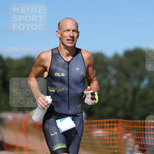 07.09.2025 - 19. Norderstedt Triathlon Michael Strokosch http://msf.ph/oto/8746345 07.09.2025 14:48:24 Laufen 1457 meine-sportfotos.de