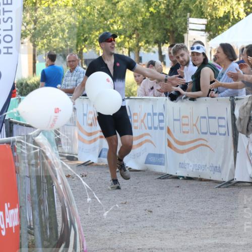 07.09.2025 - 19. Norderstedt Triathlon Luisa Fischer http://msf.ph/oto/8746372 07.09.2025 17:28:46 Ziel  meine-sportfotos.de