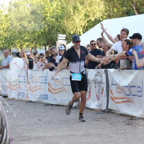 07.09.2025 - 19. Norderstedt Triathlon Luisa Fischer http://msf.ph/oto/8746412 07.09.2025 17:28:48 Ziel 1412 meine-sportfotos.de