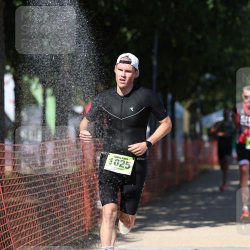 07.09.2025 - 19. Norderstedt Triathlon Michael Strokosch http://msf.ph/oto/8746447 07.09.2025 14:48:38 Laufen 911, 986, 997, 1010, 1025, 1039 meine-sportfotos.de