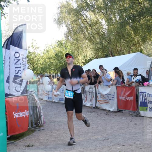 07.09.2025 - 19. Norderstedt Triathlon Luisa Fischer http://msf.ph/oto/8746456 07.09.2025 17:28:50 Ziel 1412 meine-sportfotos.de