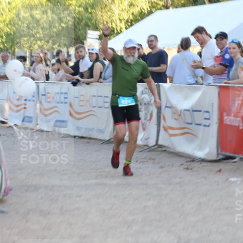 07.09.2025 - 19. Norderstedt Triathlon Luisa Fischer http://msf.ph/oto/8746518 07.09.2025 17:29:00 Ziel  meine-sportfotos.de