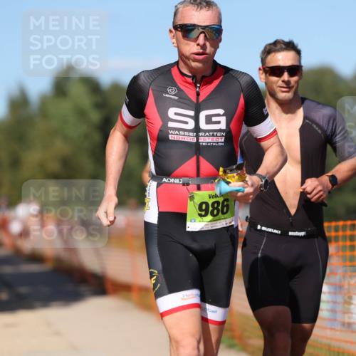 07.09.2025 - 19. Norderstedt Triathlon Michael Strokosch http://msf.ph/oto/8746522 07.09.2025 14:48:42 Laufen 911, 965, 986, 997, 1025, 1039 meine-sportfotos.de