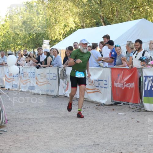 07.09.2025 - 19. Norderstedt Triathlon Luisa Fischer http://msf.ph/oto/8746531 07.09.2025 17:29:00 Ziel  meine-sportfotos.de