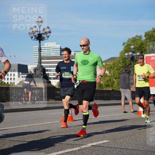 07.09.2025 - BARMER Alsterlauf Yannick Fuchs http://msf.ph/oto/8746658 07.09.2025 09:32:02 Laufen 2058, 2025, 8247, 312 meine-sportfotos.de