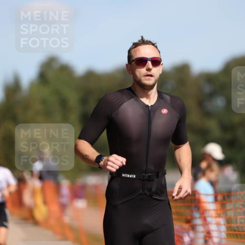 07.09.2025 - 19. Norderstedt Triathlon Michael Strokosch http://msf.ph/oto/8746667 07.09.2025 12:37:08 Laufen 253, 260, 280, 738, 861, 1244 meine-sportfotos.de