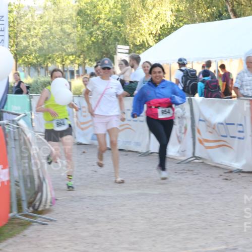 07.09.2025 - 19. Norderstedt Triathlon Luisa Fischer http://msf.ph/oto/8746689 07.09.2025 17:29:50 Ziel 954 meine-sportfotos.de