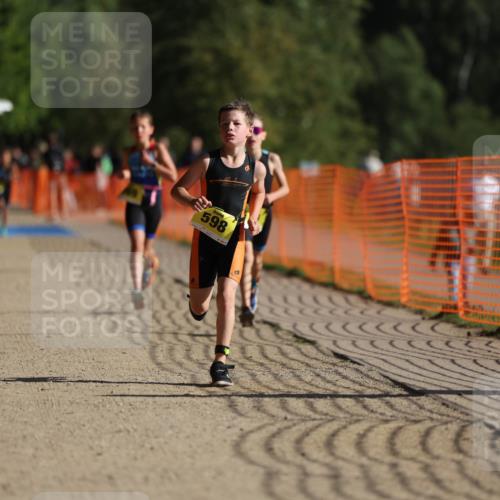 07.09.2025 - 19. Norderstedt Triathlon Michael Strokosch http://msf.ph/oto/8746720 07.09.2025 09:44:49 Laufen 569, 576, 598, 607, 618 meine-sportfotos.de