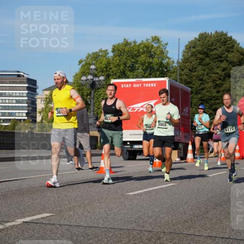 07.09.2025 - BARMER Alsterlauf Yannick Fuchs http://msf.ph/oto/8746769 07.09.2025 09:32:05 Laufen 36, 403, 5965, 596, 843, 6172, 4526 meine-sportfotos.de