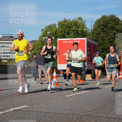 07.09.2025 - BARMER Alsterlauf Yannick Fuchs http://msf.ph/oto/8746787 07.09.2025 09:32:05 Laufen 3670, 4037, 5965, 343, 6172, 4526 meine-sportfotos.de