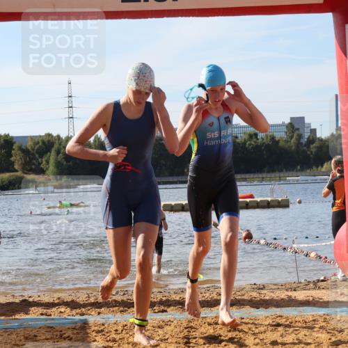 07.09.2025 - 19. Norderstedt Triathlon Luisa Fischer http://msf.ph/oto/8746794 07.09.2025 10:27:03 Schwimmen 56, 66, 641, 653 meine-sportfotos.de
