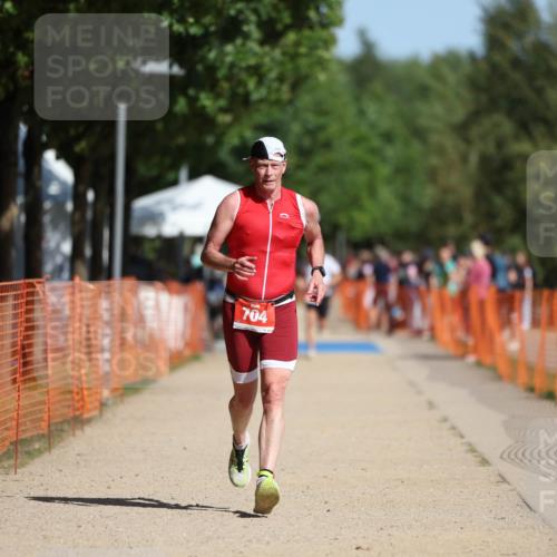 07.09.2025 - 19. Norderstedt Triathlon Michael Strokosch http://msf.ph/oto/8746804 07.09.2025 12:00:39 Laufen 704 meine-sportfotos.de