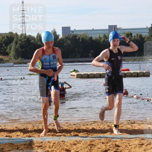 07.09.2025 - 19. Norderstedt Triathlon Luisa Fischer http://msf.ph/oto/8746814 07.09.2025 10:27:07 Schwimmen 56, 66, 641, 653 meine-sportfotos.de
