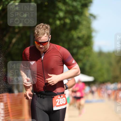 07.09.2025 - 19. Norderstedt Triathlon Michael Strokosch http://msf.ph/oto/8746815 07.09.2025 12:37:15 Laufen 280, 719, 738, 861, 1339 meine-sportfotos.de
