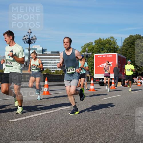 07.09.2025 - BARMER Alsterlauf Yannick Fuchs http://msf.ph/oto/8746837 07.09.2025 09:32:07 Laufen 5965, 5964, 6172, 43, 4526 meine-sportfotos.de