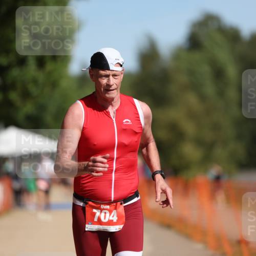 07.09.2025 - 19. Norderstedt Triathlon Michael Strokosch http://msf.ph/oto/8746897 07.09.2025 12:00:42 Laufen 704 meine-sportfotos.de