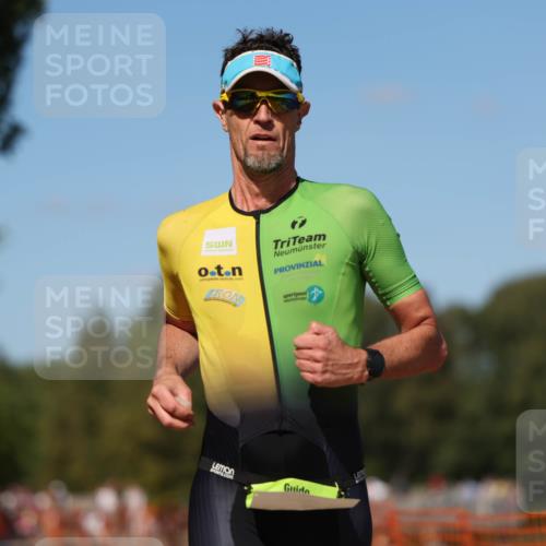 07.09.2025 - 19. Norderstedt Triathlon Michael Strokosch http://msf.ph/oto/8746902 07.09.2025 14:49:25 Laufen 1011, 1032, 1042 meine-sportfotos.de