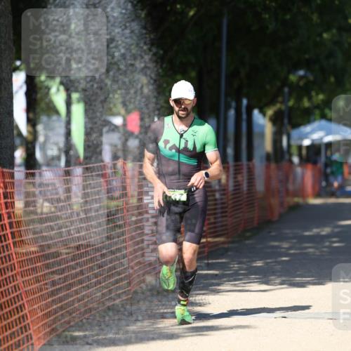 07.09.2025 - 19. Norderstedt Triathlon Michael Strokosch http://msf.ph/oto/8746951 07.09.2025 14:49:34 Laufen 1037 meine-sportfotos.de