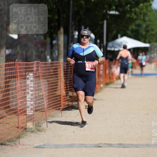 07.09.2025 - 19. Norderstedt Triathlon Michael Strokosch http://msf.ph/oto/8746953 07.09.2025 12:37:23 Laufen 1339, 1367 meine-sportfotos.de