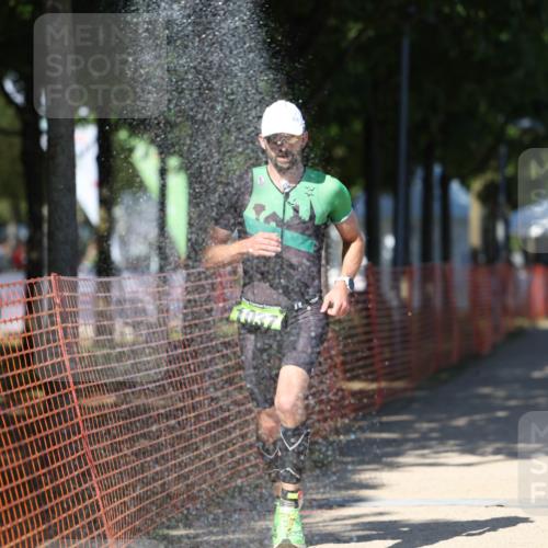 07.09.2025 - 19. Norderstedt Triathlon Michael Strokosch http://msf.ph/oto/8746970 07.09.2025 14:49:35 Laufen 1037 meine-sportfotos.de