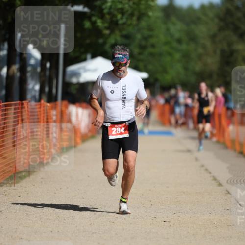 07.09.2025 - 19. Norderstedt Triathlon Michael Strokosch http://msf.ph/oto/8746980 07.09.2025 12:00:52 Laufen 284, 1152 meine-sportfotos.de