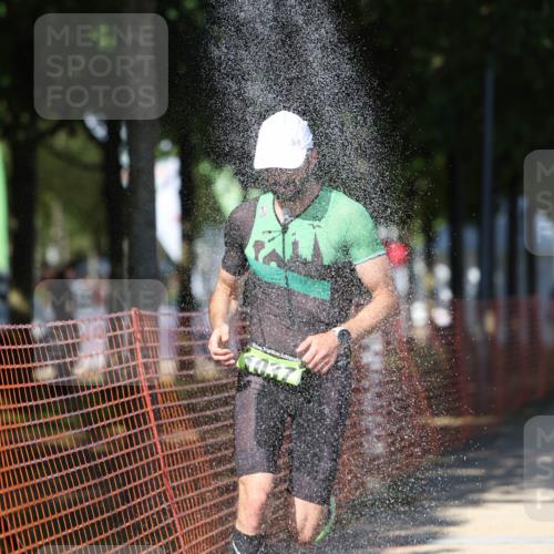 07.09.2025 - 19. Norderstedt Triathlon Michael Strokosch http://msf.ph/oto/8746982 07.09.2025 14:49:35 Laufen 1037 meine-sportfotos.de