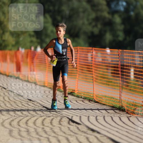 07.09.2025 - 19. Norderstedt Triathlon Michael Strokosch http://msf.ph/oto/8746983 07.09.2025 09:45:05 Laufen 567 meine-sportfotos.de