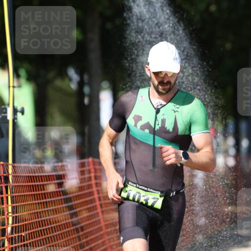 07.09.2025 - 19. Norderstedt Triathlon Michael Strokosch http://msf.ph/oto/8746999 07.09.2025 14:49:36 Laufen 985, 1037 meine-sportfotos.de