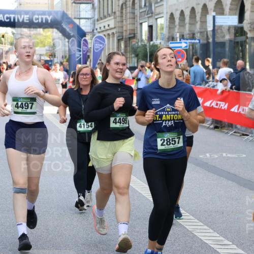 07.09.2025 - BARMER Alsterlauf Strokosch-Dieckow http://msf.ph/oto/8747023 07.09.2025 10:16:52 Ziel 2031, 2066, 2222, 2268, 2447, 2448, 2470, 2555, 2718, 2720, 2858, 2946, 3231, 3811, 4065, 4109, 4324, 4325, 4396, 4492, 4650, 4680, 4758, 5232, 5547, 6292 meine-sportfotos.de