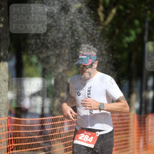 07.09.2025 - 19. Norderstedt Triathlon Michael Strokosch http://msf.ph/oto/8747037 07.09.2025 12:00:54 Laufen 284, 1152 meine-sportfotos.de