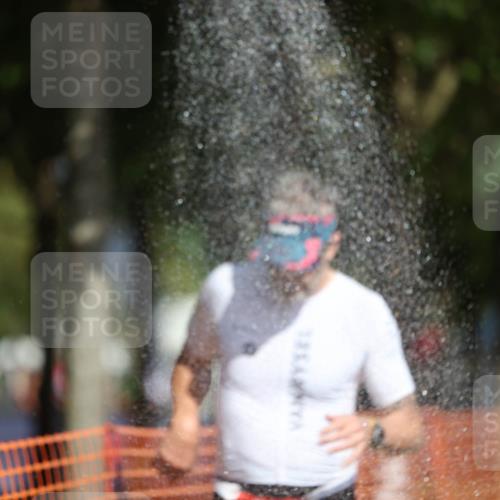 07.09.2025 - 19. Norderstedt Triathlon Michael Strokosch http://msf.ph/oto/8747050 07.09.2025 12:00:55 Laufen 284, 1152 meine-sportfotos.de
