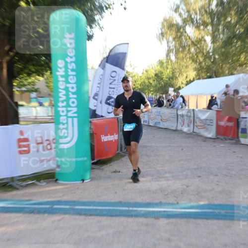 07.09.2025 - 19. Norderstedt Triathlon Luisa Fischer http://msf.ph/oto/8747058 07.09.2025 17:31:34 Ziel 384 meine-sportfotos.de
