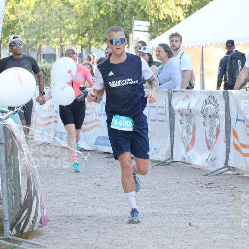 07.09.2025 - 19. Norderstedt Triathlon Luisa Fischer http://msf.ph/oto/8747097 07.09.2025 17:31:53 Ziel 1400 meine-sportfotos.de