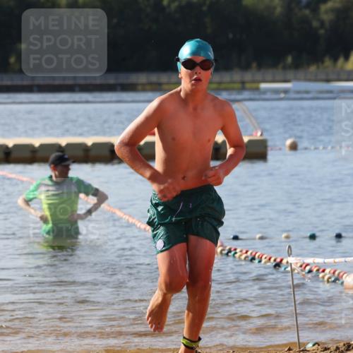 07.09.2025 - 19. Norderstedt Triathlon Luisa Fischer http://msf.ph/oto/8747098 07.09.2025 10:28:14 Schwimmen 94, 116, 644 meine-sportfotos.de