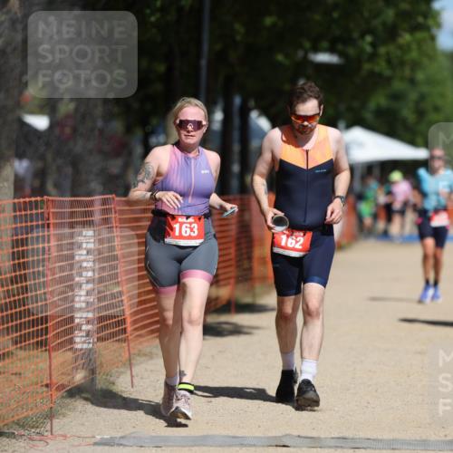 07.09.2025 - 19. Norderstedt Triathlon Michael Strokosch http://msf.ph/oto/8747108 07.09.2025 12:37:36 Laufen 162, 163, 192, 699, 761 meine-sportfotos.de