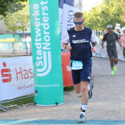 07.09.2025 - 19. Norderstedt Triathlon Luisa Fischer http://msf.ph/oto/8747131 07.09.2025 17:31:55 Ziel 914, 1400, 1442 meine-sportfotos.de