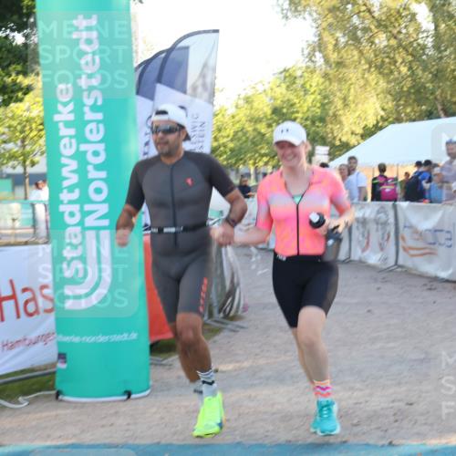07.09.2025 - 19. Norderstedt Triathlon Luisa Fischer http://msf.ph/oto/8747166 07.09.2025 17:31:58 Ziel 914, 1400, 1442 meine-sportfotos.de