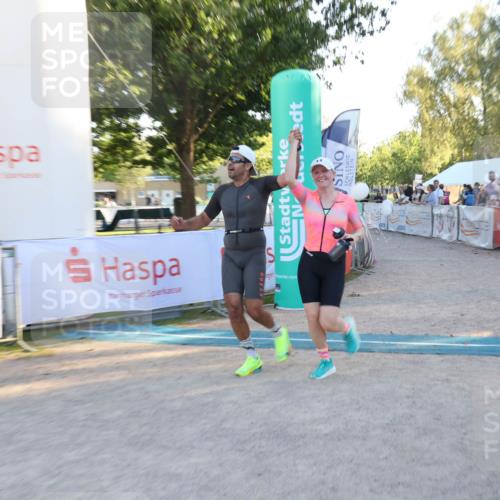 07.09.2025 - 19. Norderstedt Triathlon Luisa Fischer http://msf.ph/oto/8747177 07.09.2025 17:31:59 Ziel 914, 1400, 1442 meine-sportfotos.de